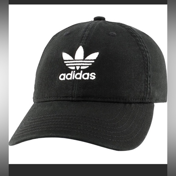 🆕🔥ADIDAS SUPER CUTE&STYLISH COMFY FIT BASEBALL HAT BLACK&WHITE LOGO ON FRONT - Picture 1 of 6